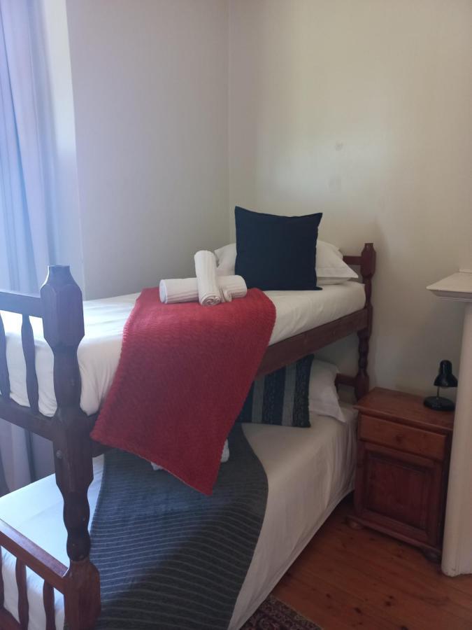 Dreamers Guesthouse - No Loadshedding King William's Town Exterior foto