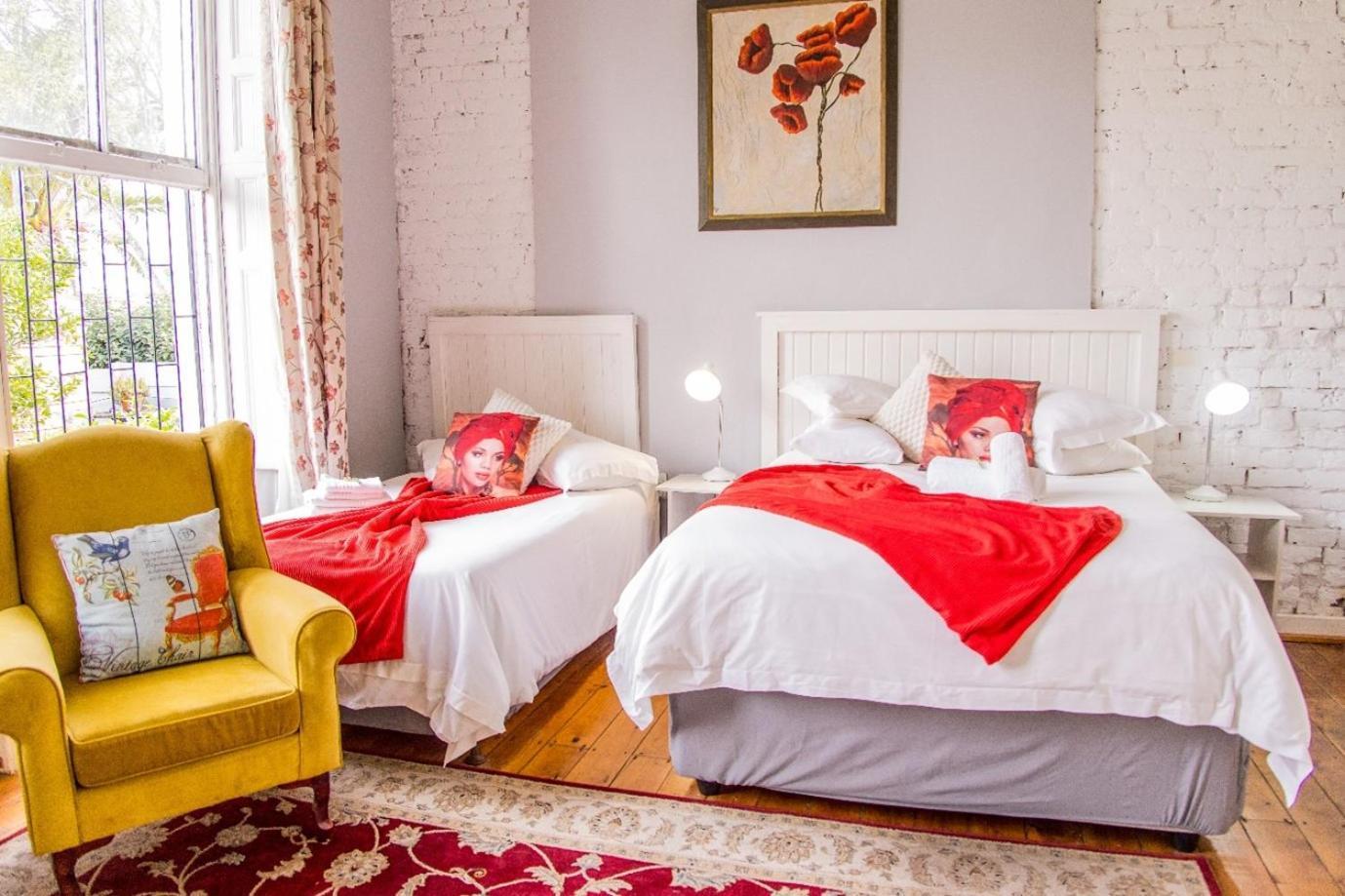 Dreamers Guesthouse - No Loadshedding King William's Town Exterior foto